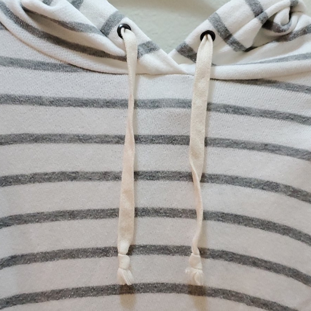 J crew white and gray striped hoodies sweater - Picture 3 of 9